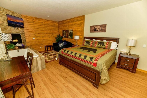 Black Forest Lodge image 26